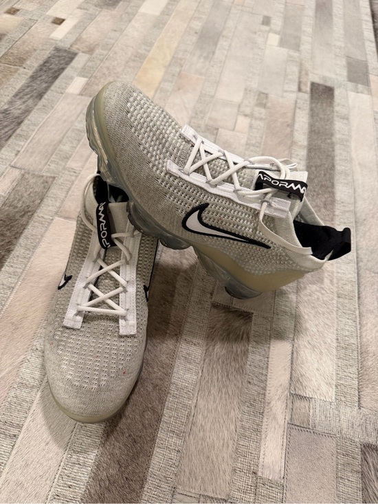 Nike Other - Nike Vapormax